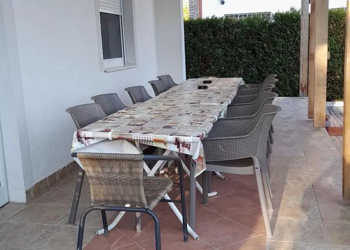 Am By Interhome Nyaraló